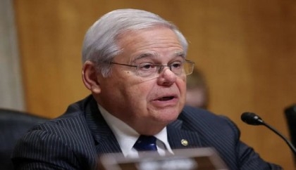 High-ranking US Democratic senator indicted for corruption