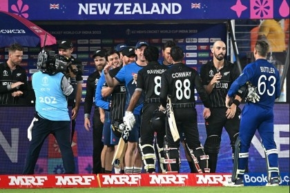 'Unbelievable' as Conway, Ravindra help New Zealand crush England
