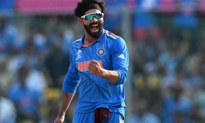 Jadeja helps India dismiss Australia for 199 in World Cup

