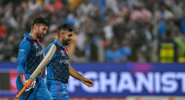 Afghanistan beat Sri Lanka to boost World Cup semi-final bid