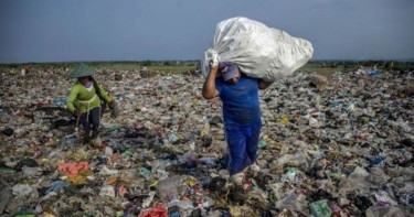 Hopes rising of historic treaty to curb plastic pollution