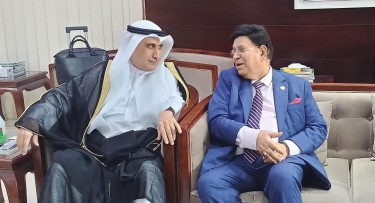 Momen to participate in Kuwait state program over death of Emir Sheikh Nawaf