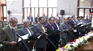 11 JaPa MPs take oath of office
