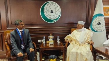 OIC chief discusses with IUT VC ongoing efforts to enhance international partnerships