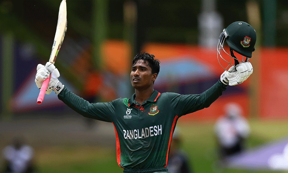 Ariful hits ton to propel Bangladesh to Super Six