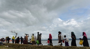 More than 100 Rohingya flee a Malaysian detention center