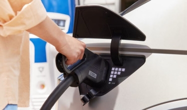 Australia to set fuel efficiency standards after decades of debate