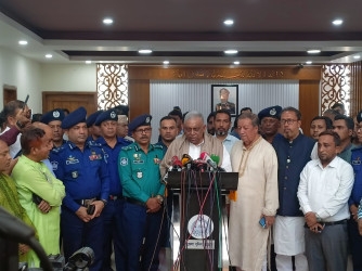 No one can enter Bangladesh with arms from Myanmar: Home minister