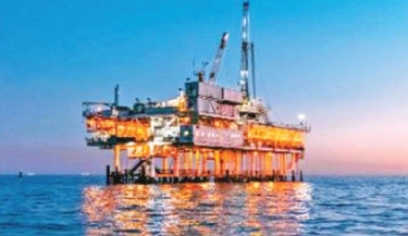 Wave of deals puts US shale oil back in focus