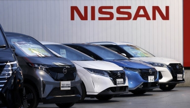 Nissan plans self-driving taxi service in Japan