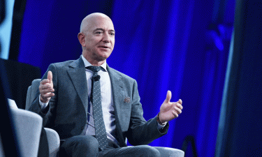 Jeff Bezos takes back title of world's richest man