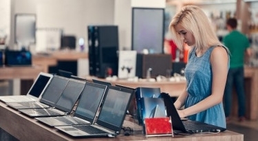 Ryans Computers unveils special deals on laptops