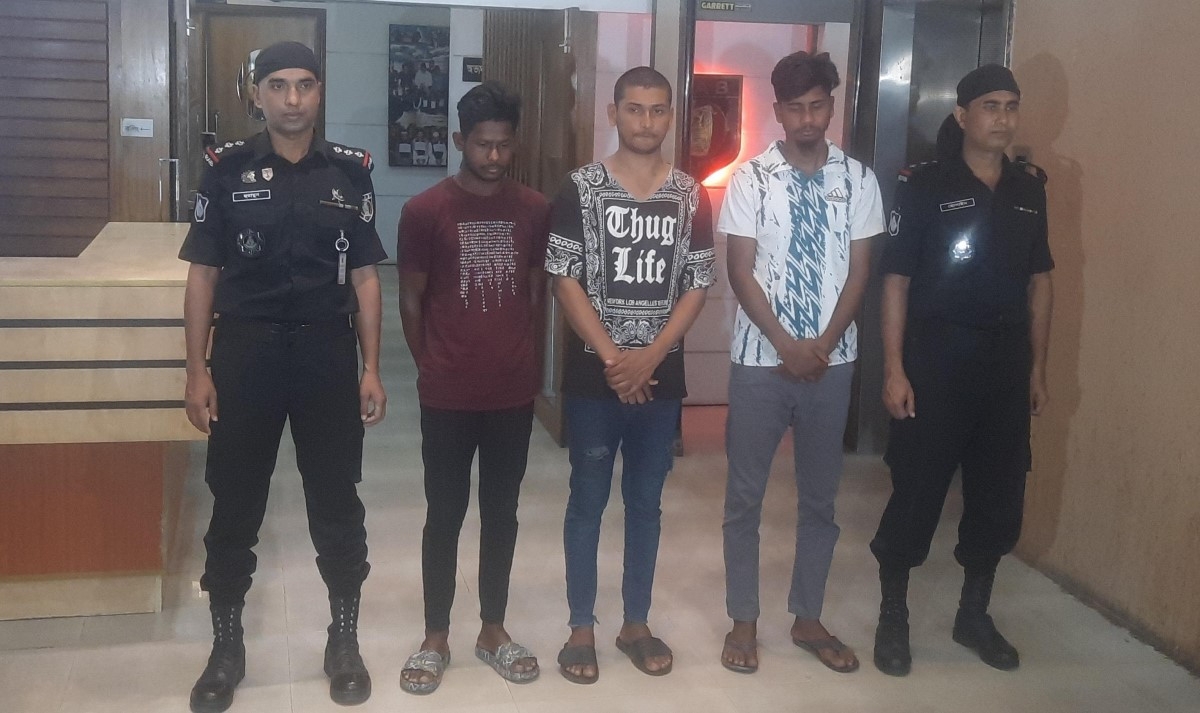 Three note fakers including ringleader arrested