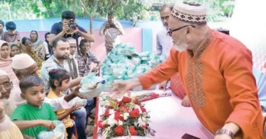 Mohadebpur people express delight with Bashundhara’s iftar