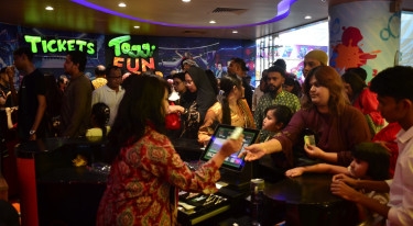 Toggi Fun World draws huge visitors on Friday