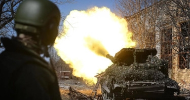 Russian troops take aim at French mercenaries in Slavyansk