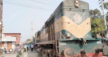 Rail communication between Dhaka and west zone suspended